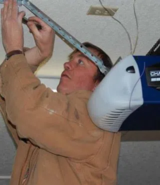 GarfieldHeights Garage Door Shop Garfield Heights, OH 216-939-5507 - sb-garage-door-maintenance